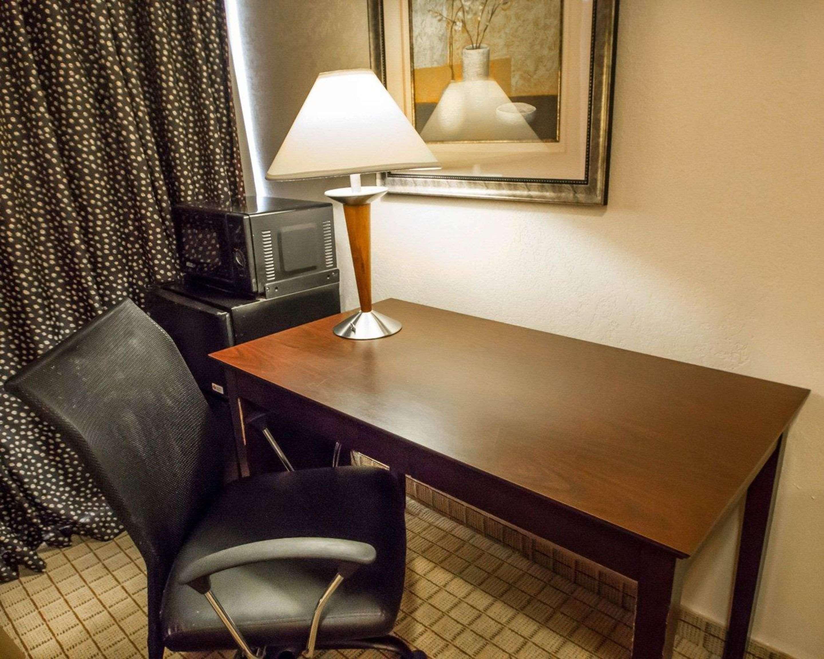 Econo Lodge Inn & Suites Old Saybrook - Westbrook Eksteriør billede