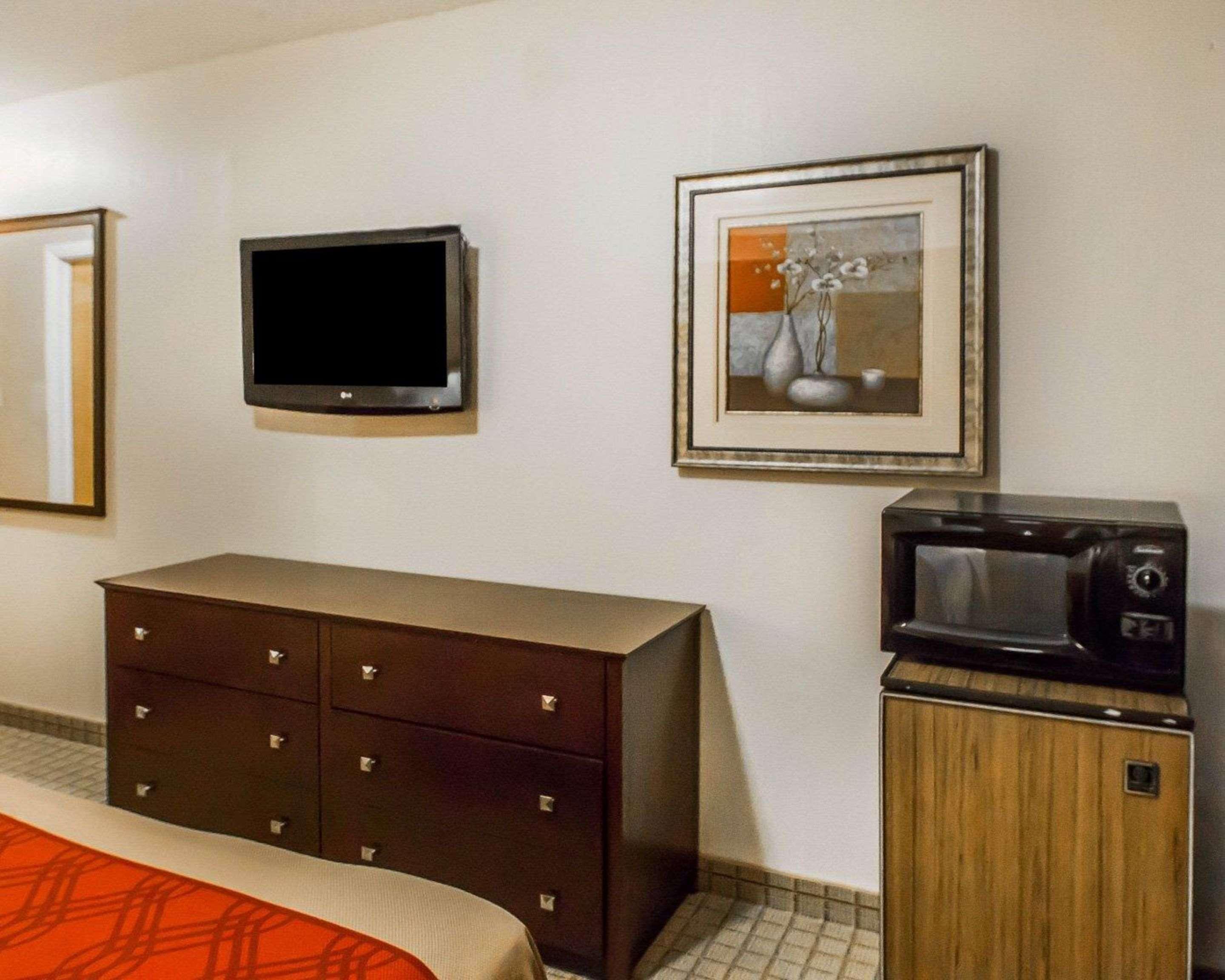 Econo Lodge Inn & Suites Old Saybrook - Westbrook Eksteriør billede
