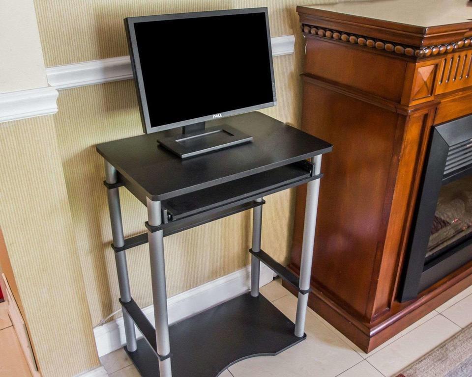 Econo Lodge Inn & Suites Old Saybrook - Westbrook Eksteriør billede