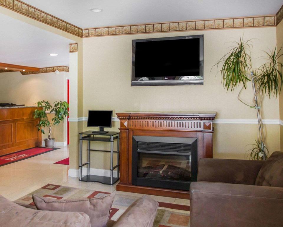 Econo Lodge Inn & Suites Old Saybrook - Westbrook Eksteriør billede